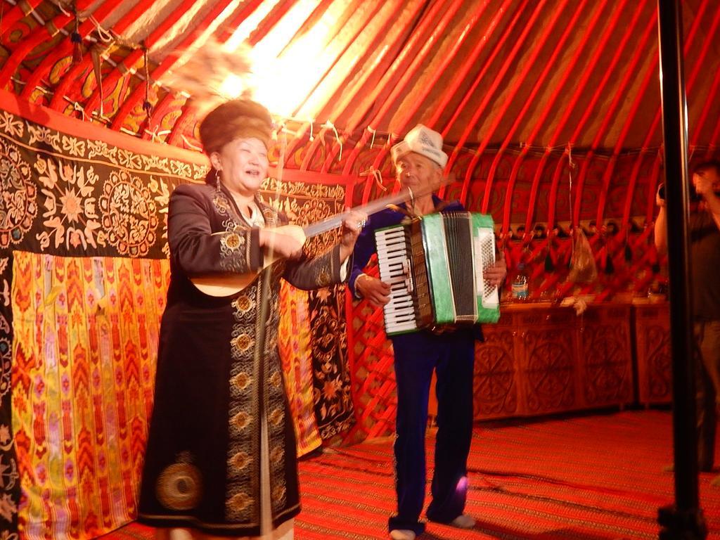 Jurten Camp Almaluu Tong Extérieur photo